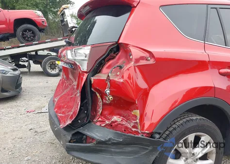 2015 Toyota Rav4 Limited z USA, uszkodzony, nr VIN JTMDFREV8FD144728